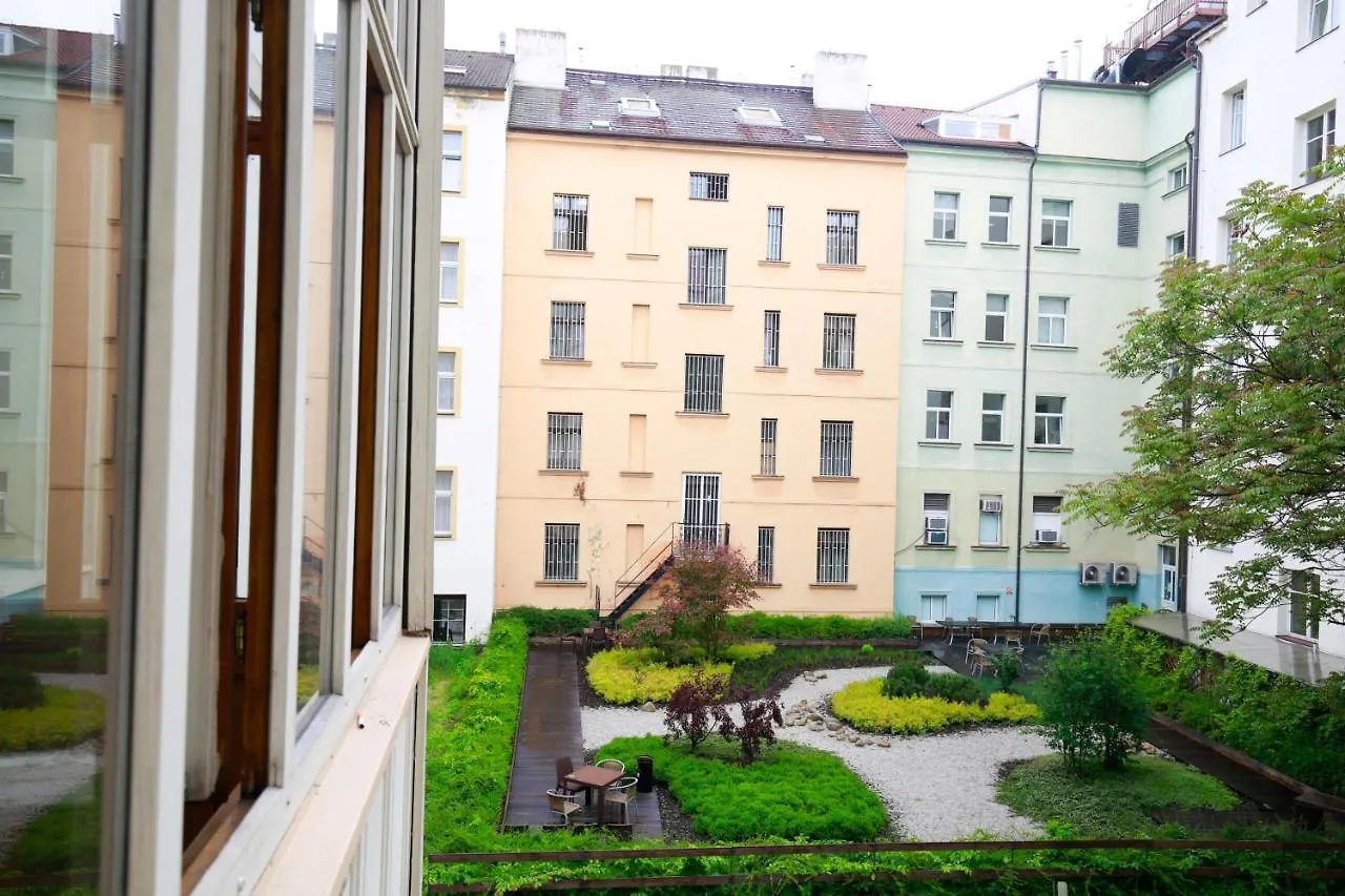 Legerova 9 Hotel **** Prague